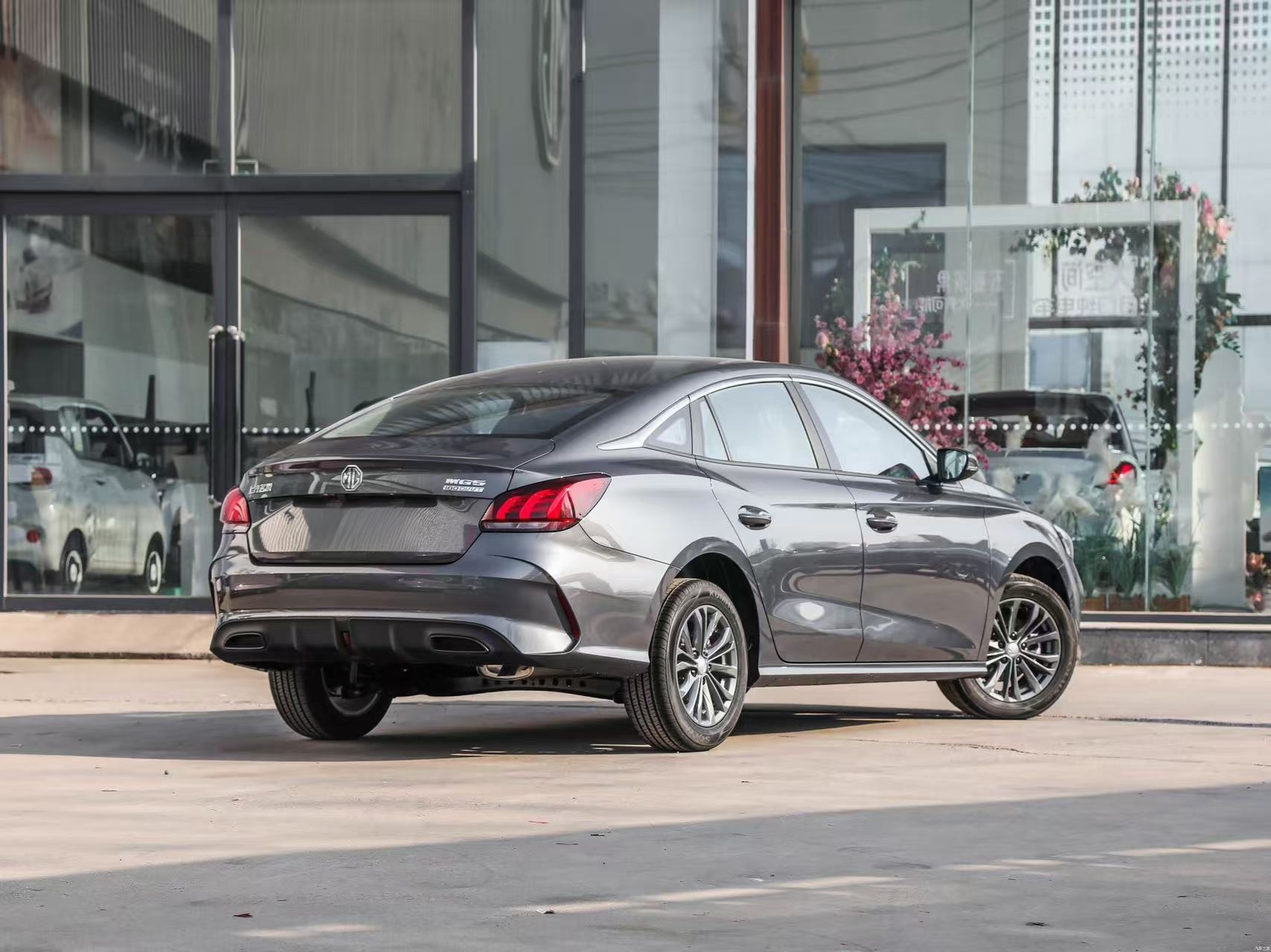 MG5 MT Youth Trend Edition